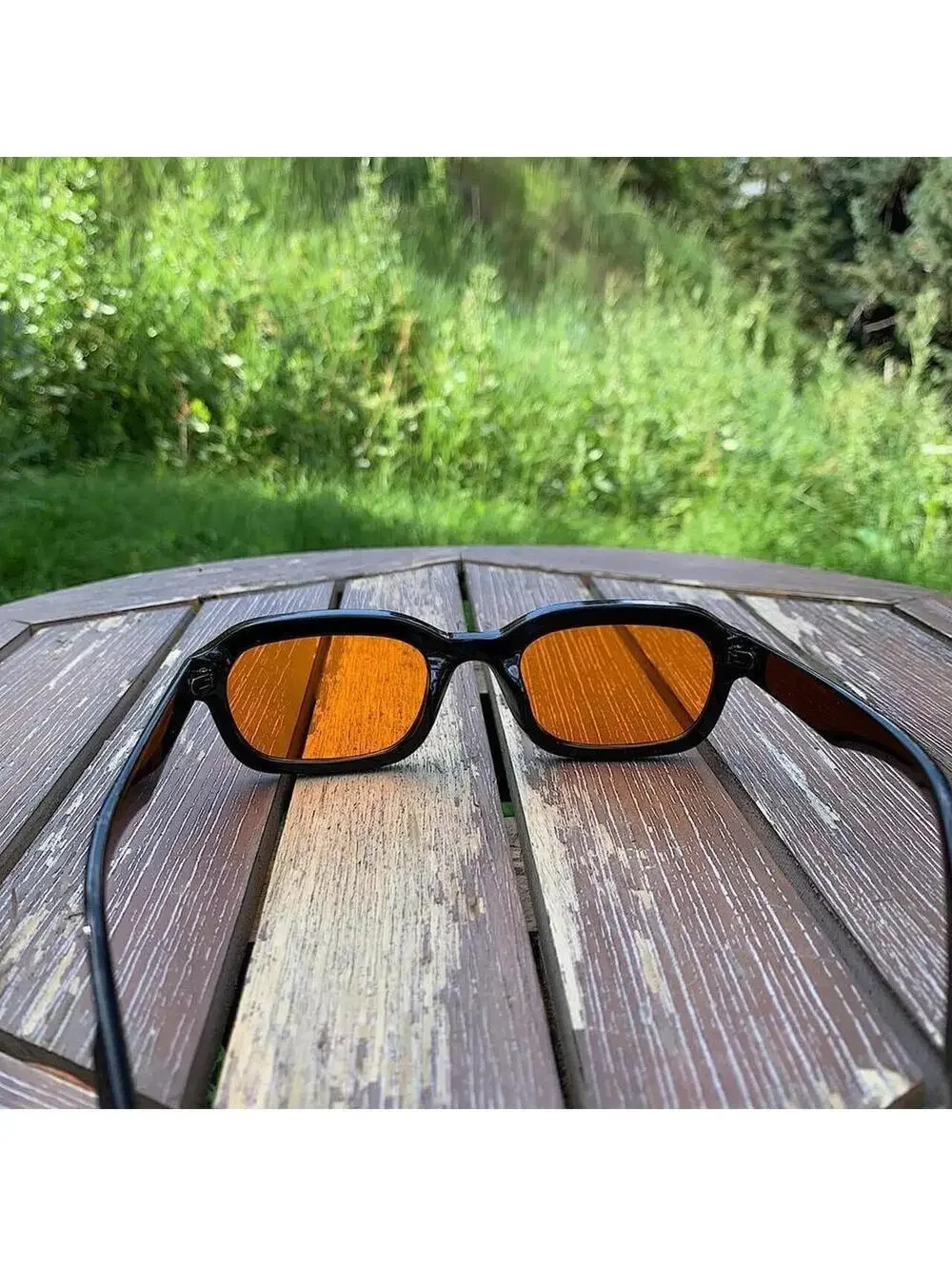 Vintage 90s y2k style square shaped sunglasses. Black frame Orange Tinted Lenses